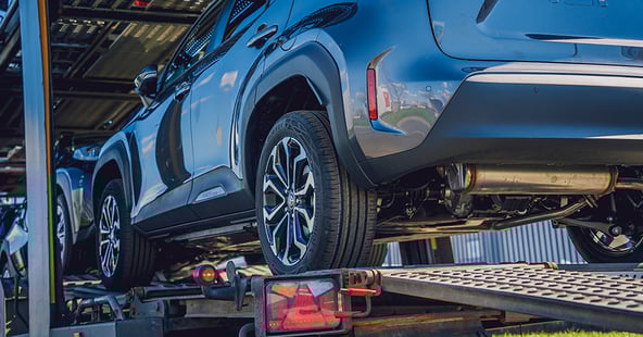 Nieuw voertuig in transportmodus ontvangen? Voer deze stappen direct uit.